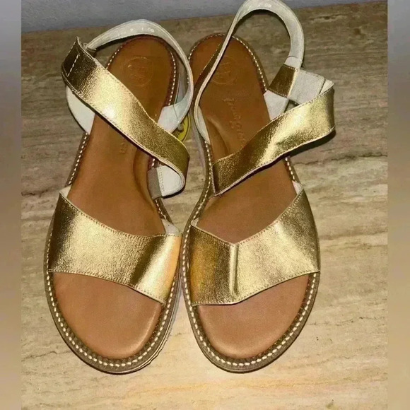 NEW Paul Green Dede Platform Slingback Sandal - Picture 3 of 11